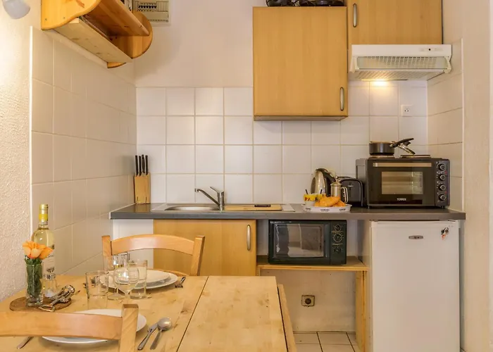 Le Bellevue 05 - Happy Apartman *